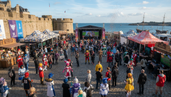 découvrez geek life à lorient, un espace dédié à la pop culture avec jeux vidéo, cosplay et mangas pour une immersion totale et des événements passionnants.